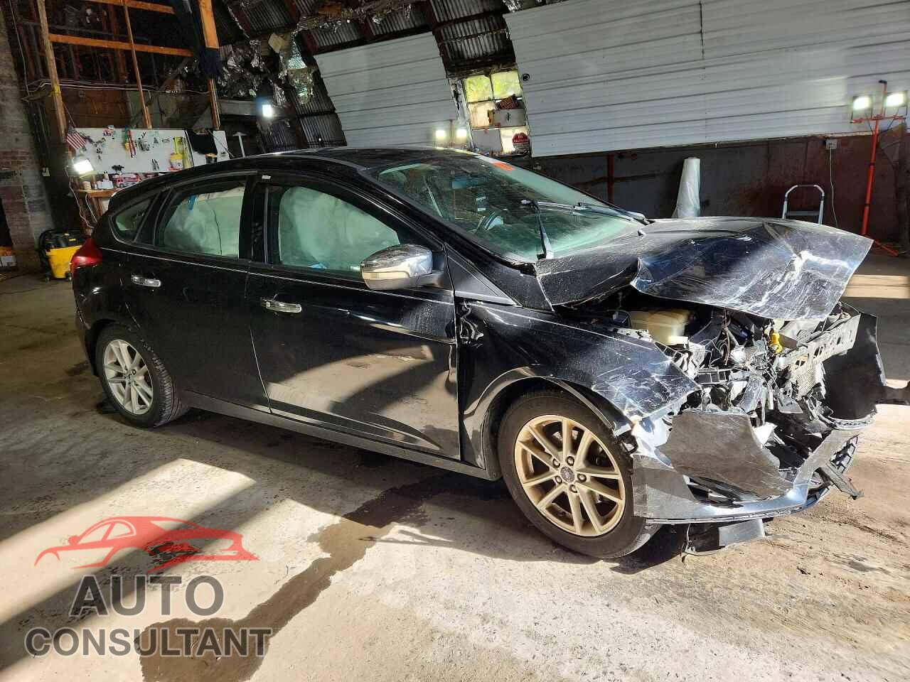 FORD FOCUS 2016 - 1FADP3K21GL294097