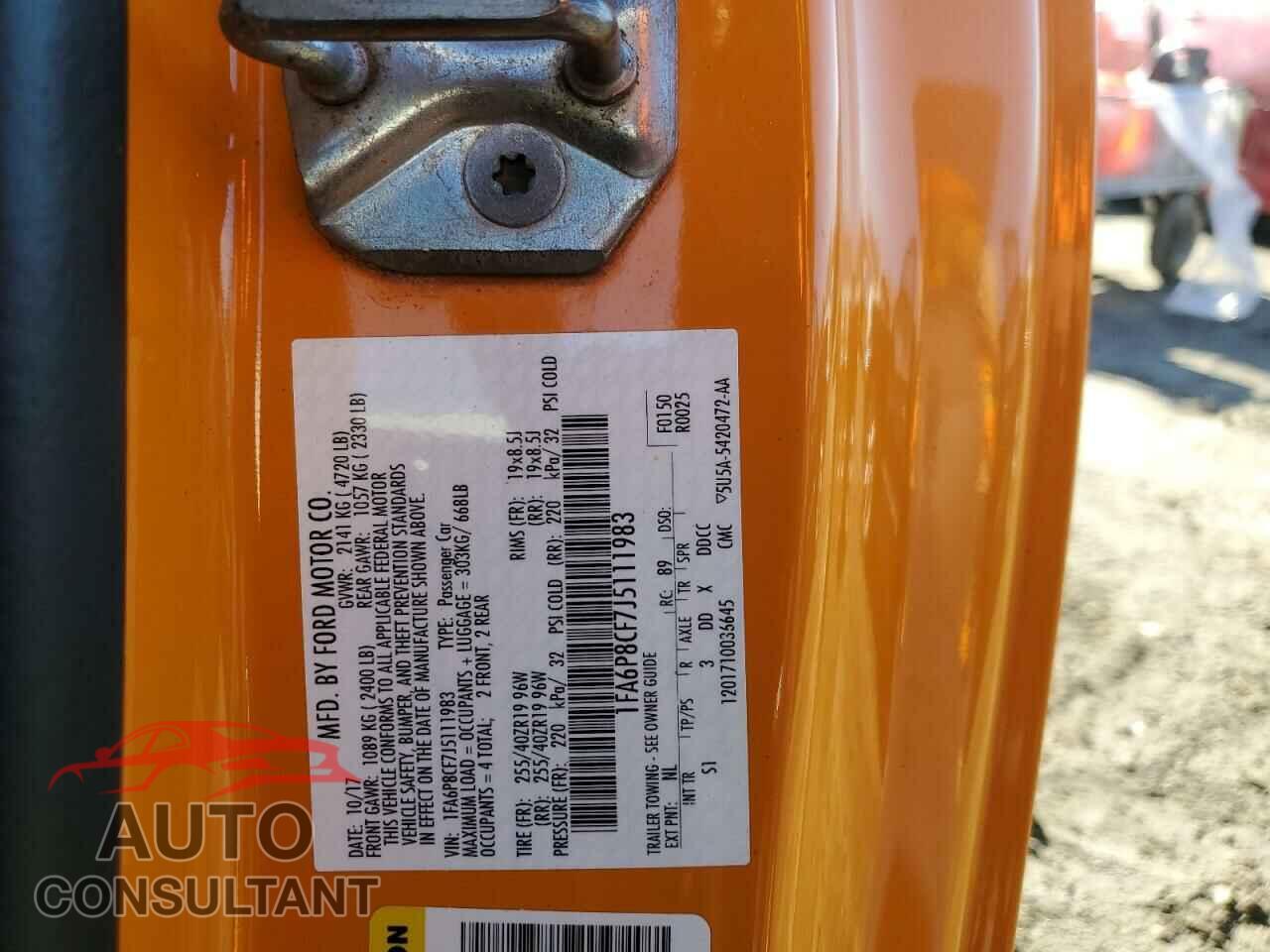 FORD MUSTANG 2018 - 1FA6P8CF7J5111983
