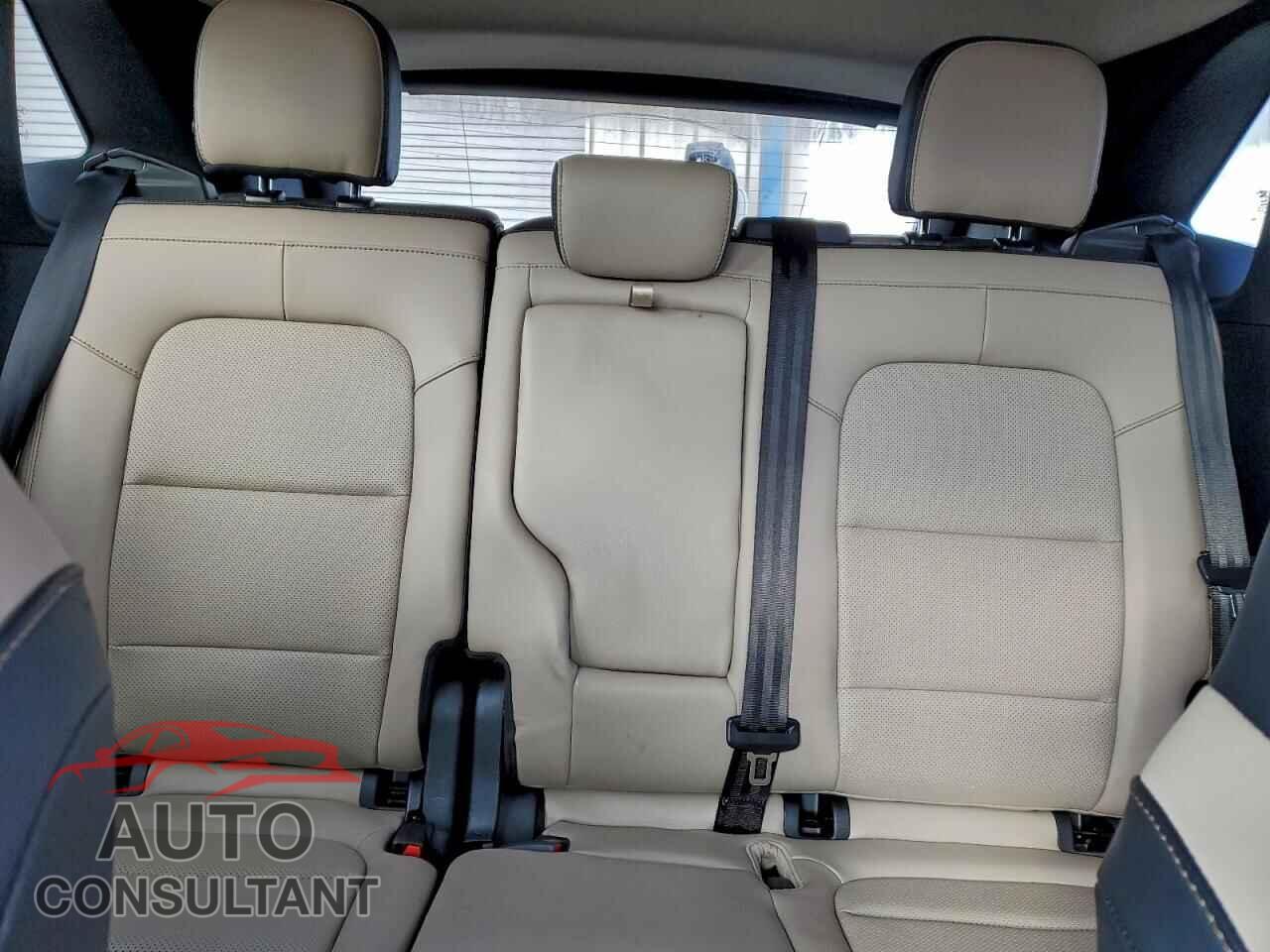 FORD ESCAPE 2020 - 1FMCU9H96LUA38057