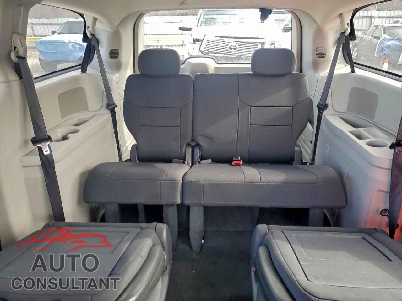 DODGE CARAVAN 2010 - 2D4RN4DE5AR145230