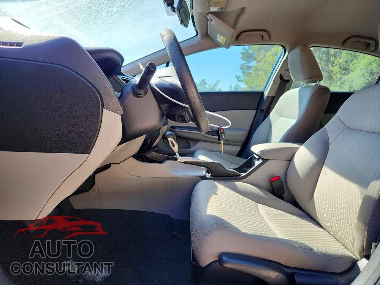 HONDA CIVIC 2015 - 19XFB2F56FE009255