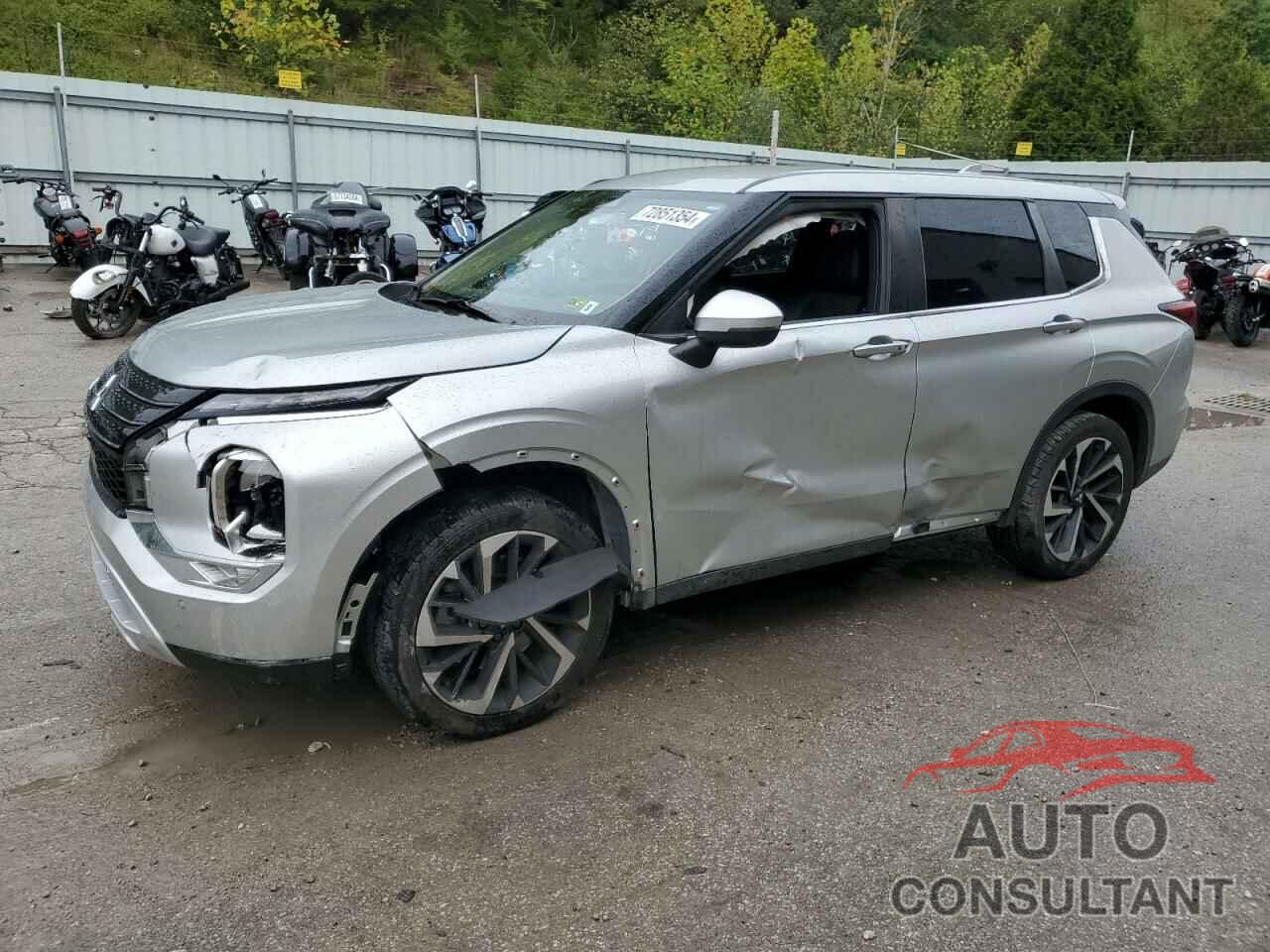 MITSUBISHI OUTLANDER 2022 - JA4J3UA86NZ025506