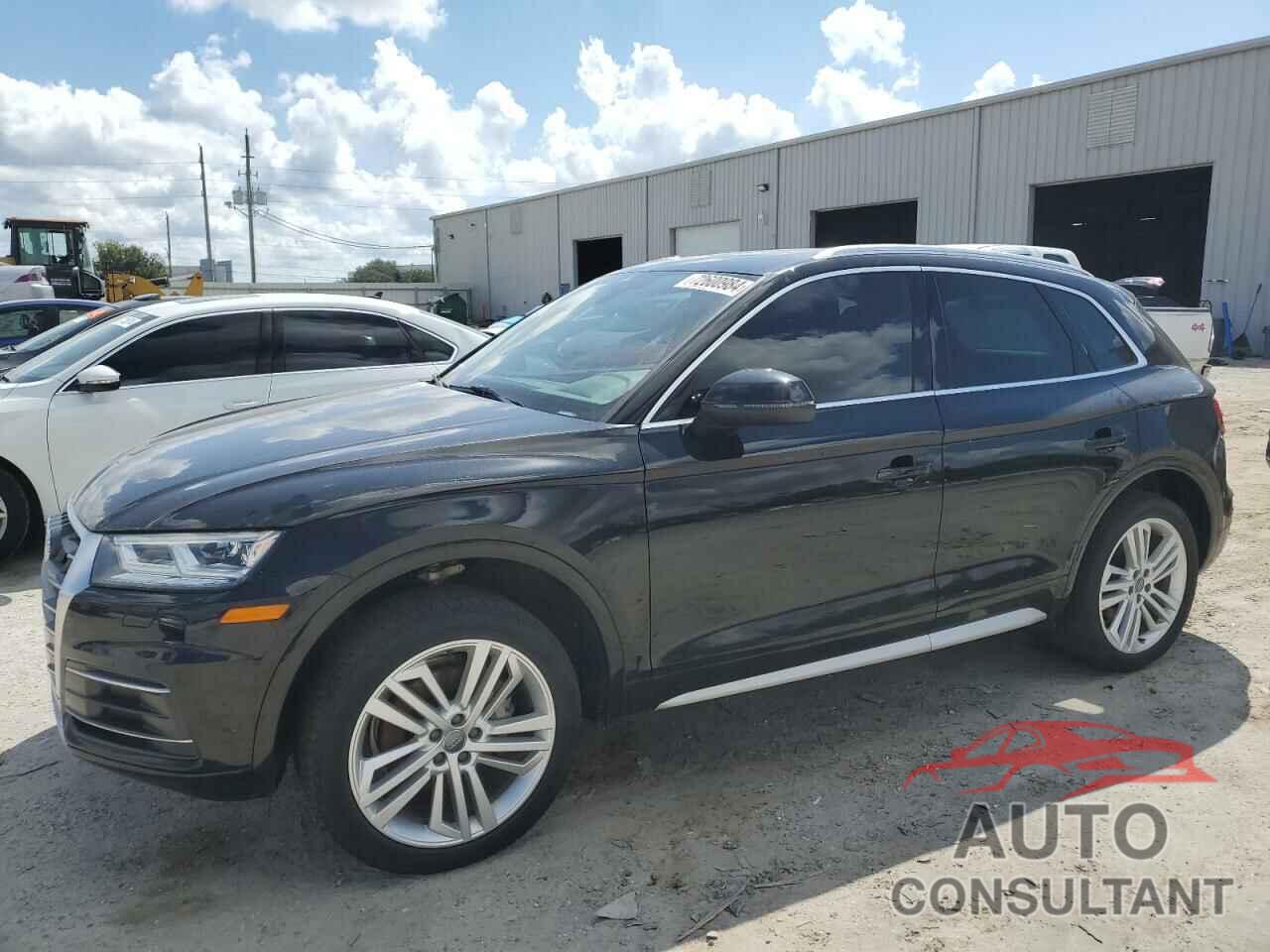 AUDI Q5 2018 - WA1BNAFY3J2126219