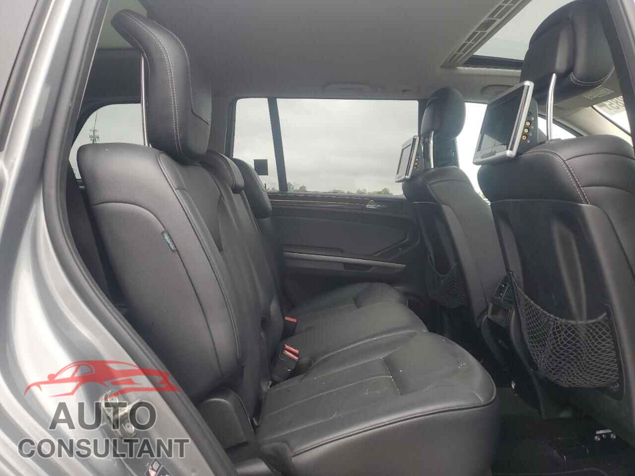 MERCEDES-BENZ GL-CLASS 2011 - 4JGBF7BEXBA678952