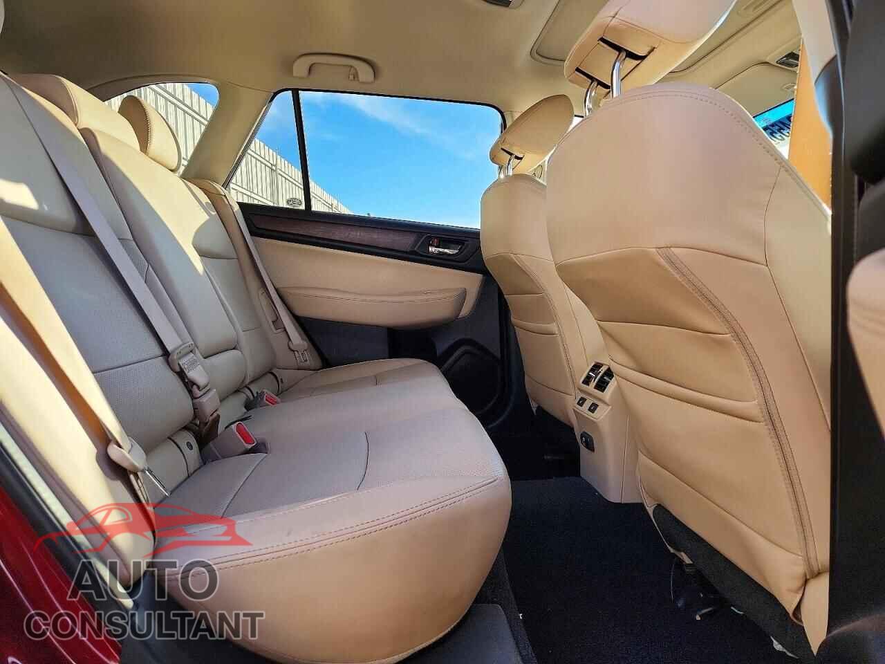 SUBARU OUTBACK 2017 - 4S4BSEKC5H3307774
