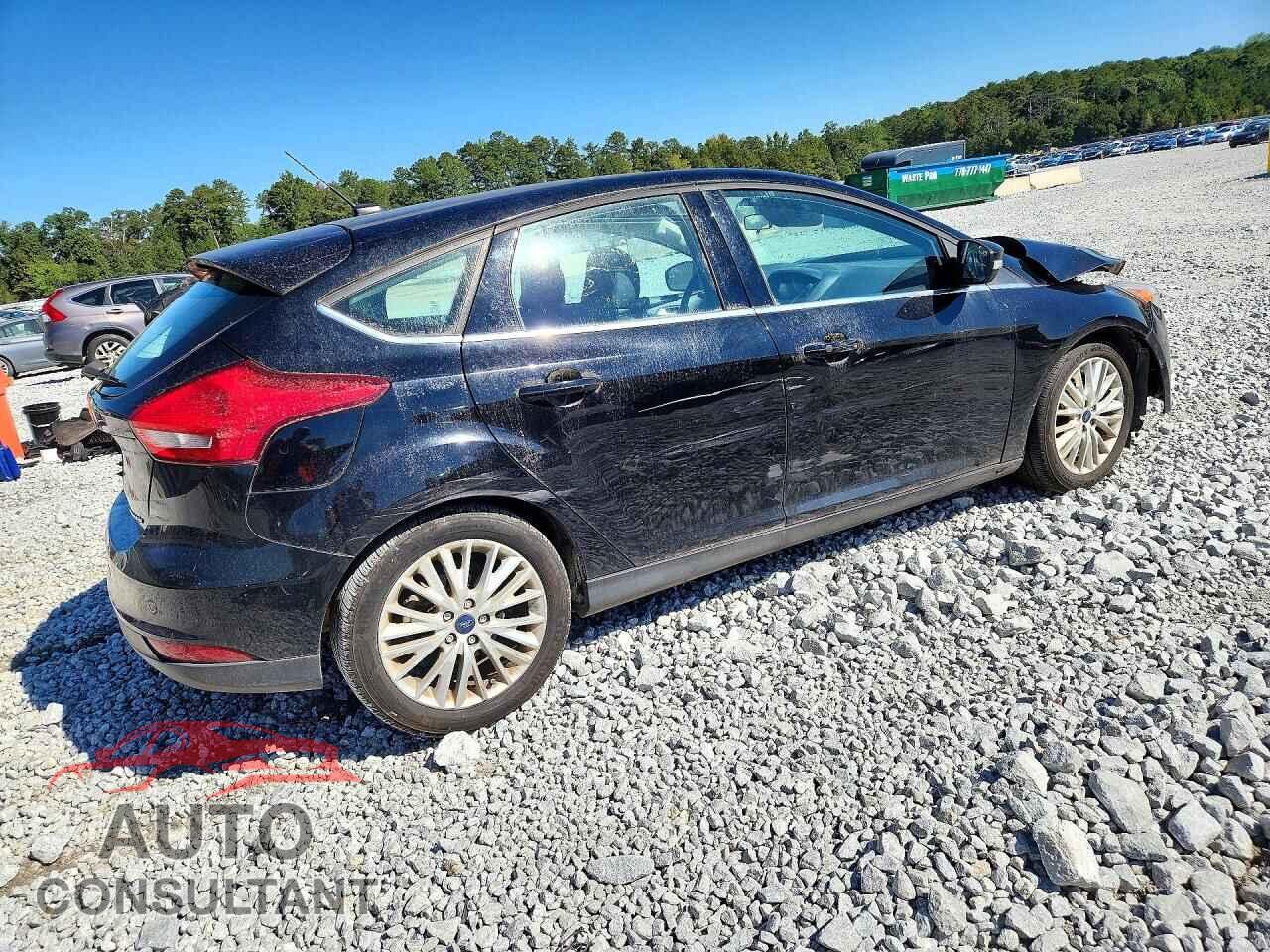 FORD FOCUS 2017 - 1FADP3N20HL333789