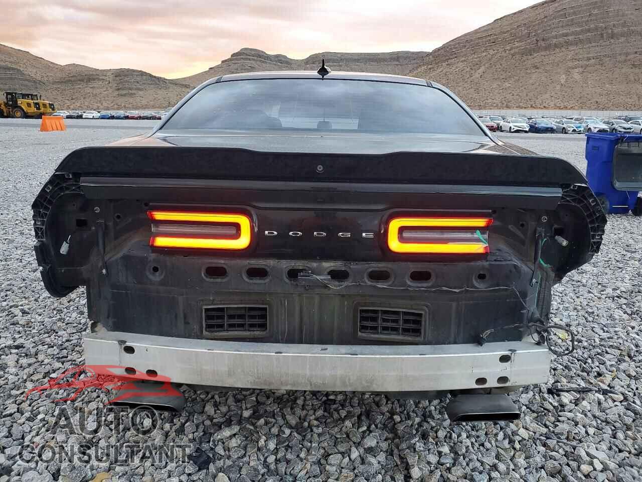 DODGE CHALLENGER 2015 - 2C3CDZAT2FH804436