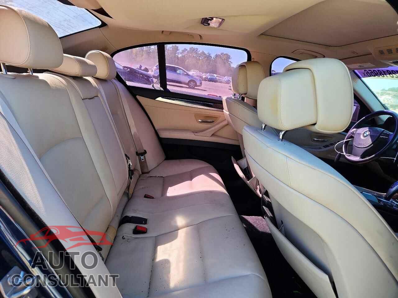 BMW 5 SERIES 2013 - WBAXG5C5XDDY31368