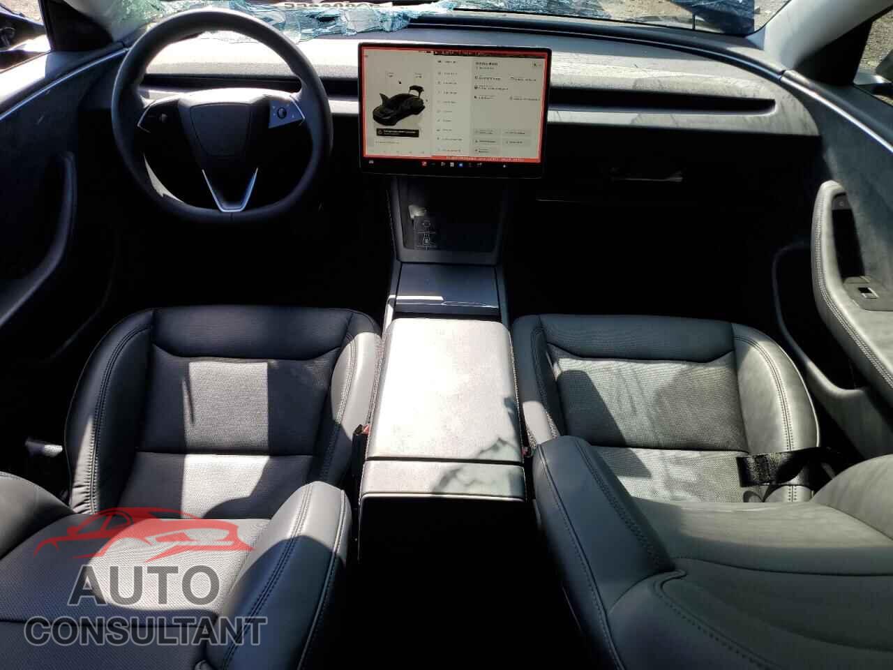 TESLA MODEL 3 2024 - 5YJ3E1EB7RF816085