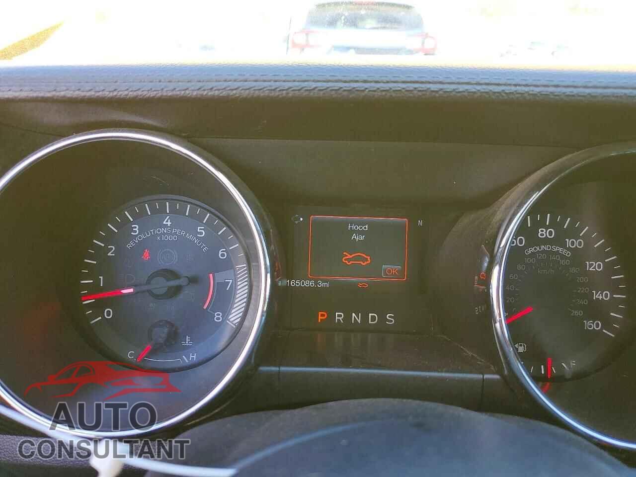 FORD MUSTANG 2015 - 1FATP8EM3F5372128