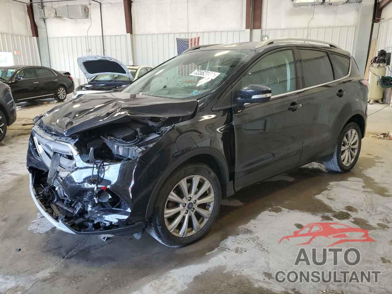 FORD ESCAPE 2017 - 1FMCU9J92HUC74643