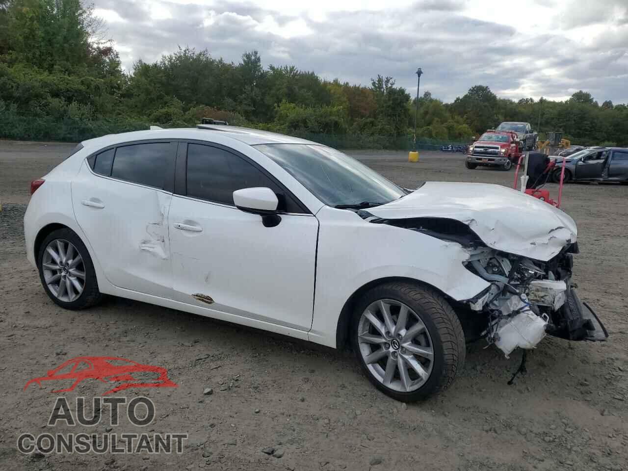 MAZDA 3 2017 - JM1BN1M37H1117424