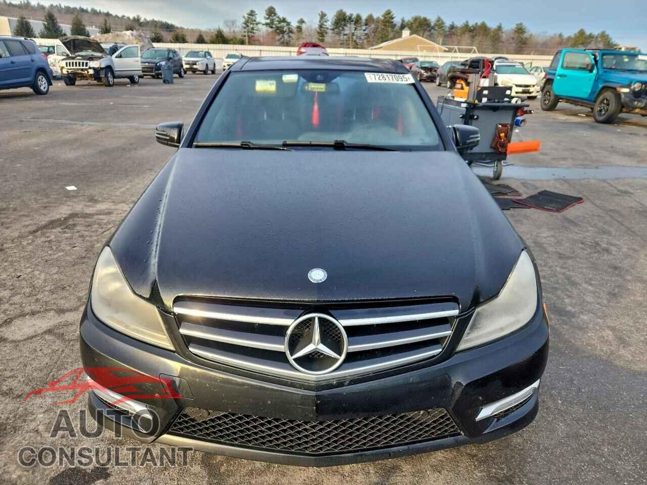 MERCEDES-BENZ C-CLASS 2013 - WDDGF8AB8DR291432