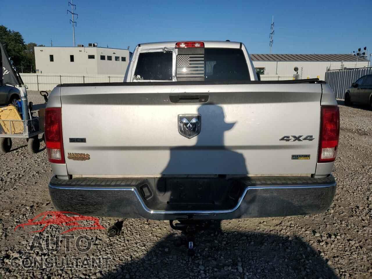DODGE RAM 1500 2012 - 1C6RD7GP3CS136565