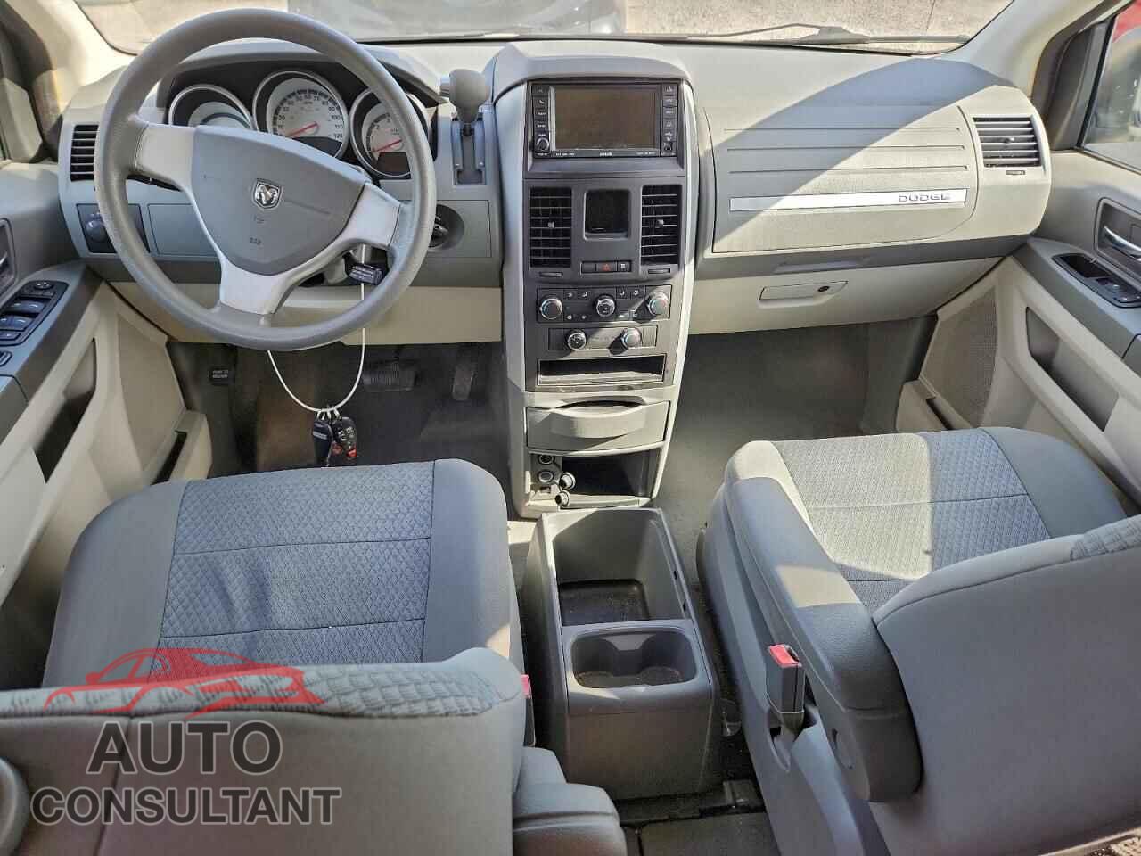 DODGE CARAVAN 2010 - 2D4RN4DE9AR115907