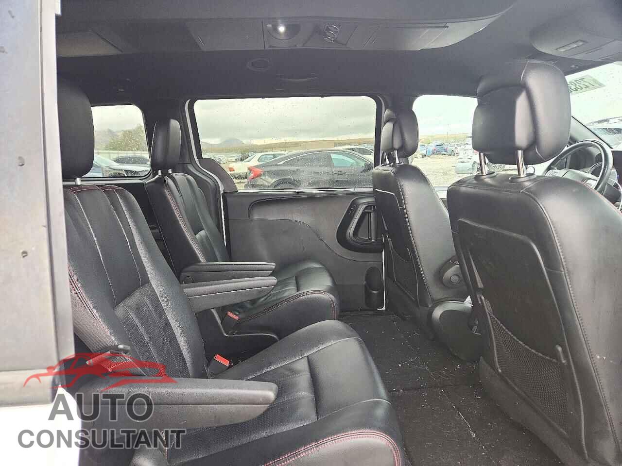 DODGE CARAVAN 2018 - 2C4RDGEG2JR239616