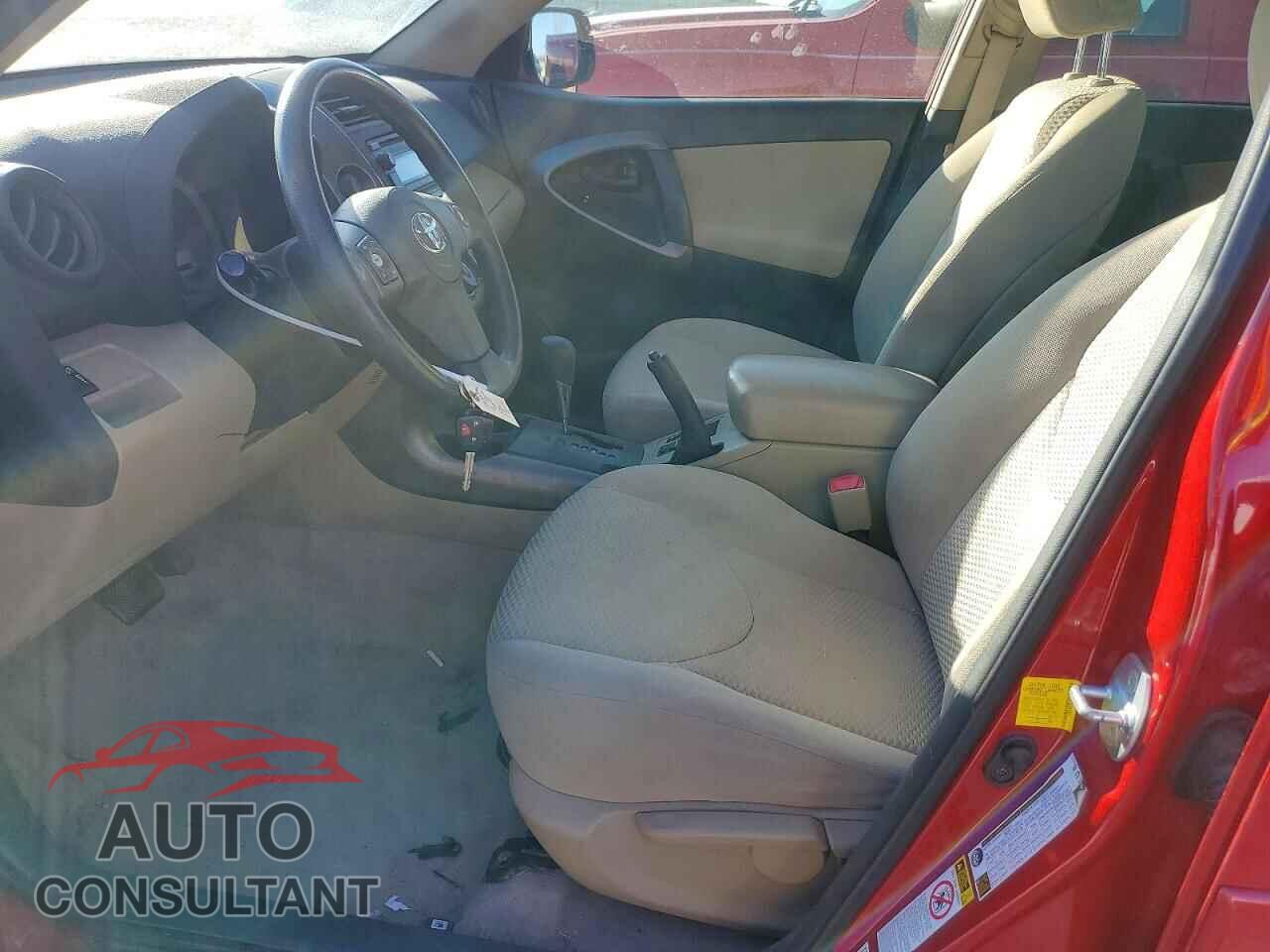 TOYOTA RAV4 2012 - JTMZF4DV5CD032121