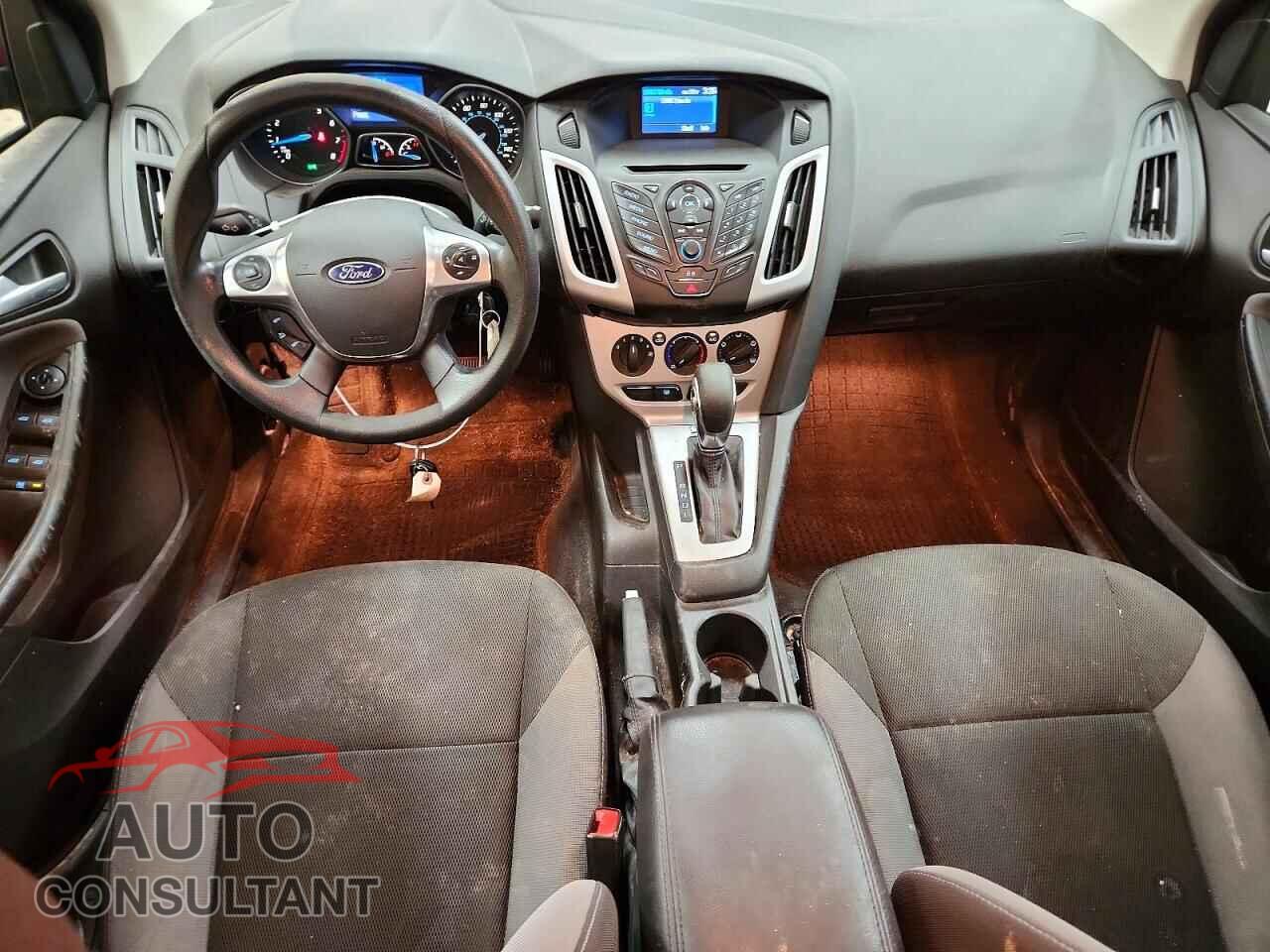 FORD FOCUS 2014 - 1FADP3F25EL207258