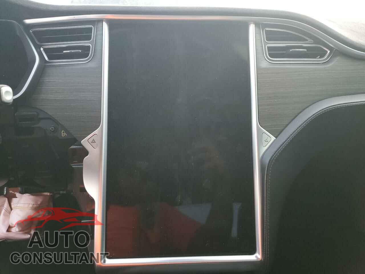 TESLA MODEL S 2016 - 5YJSA1E17GF176214