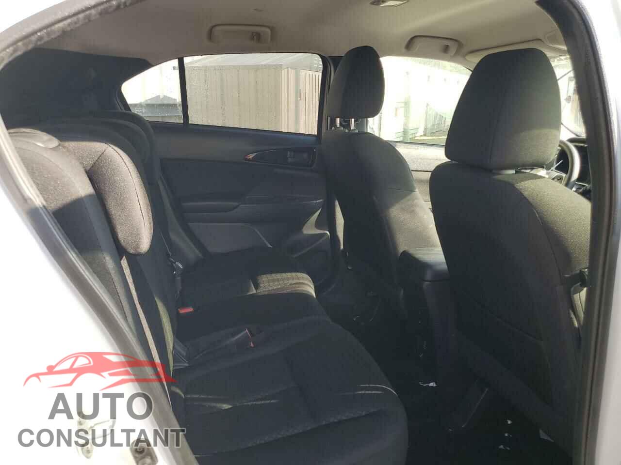 MITSUBISHI ECLIPSE 2018 - JA4AS3AA4JZ044694