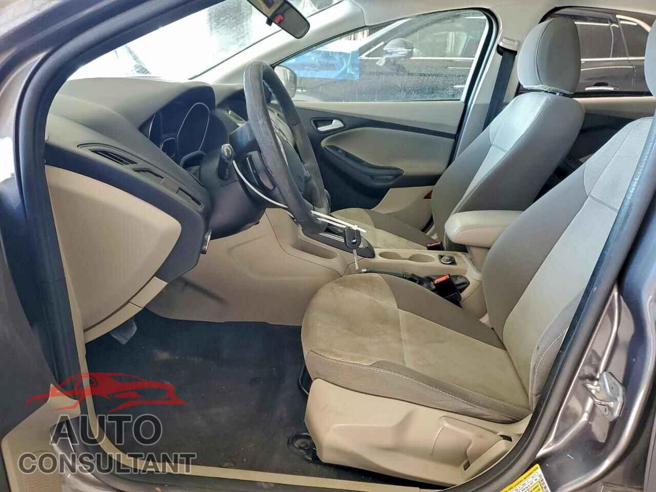 FORD FOCUS 2014 - 1FADP3F29EL215959