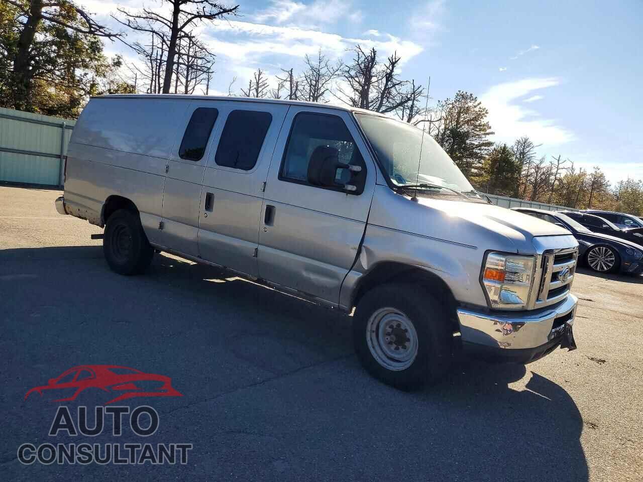 FORD ECONOLINE 2009 - 1FTNS24W39DA17682