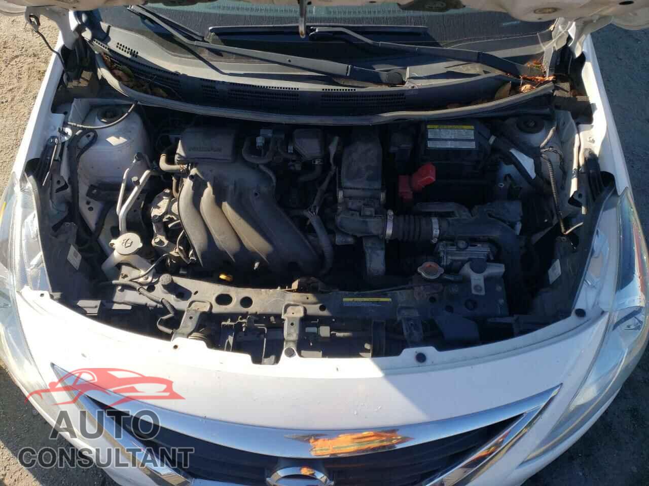 NISSAN VERSA 2017 - 3N1CN7AP3HL801302