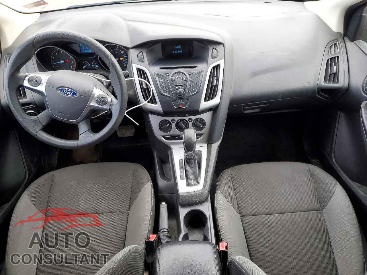 FORD FOCUS 2012 - 1FAHP3K28CL403912