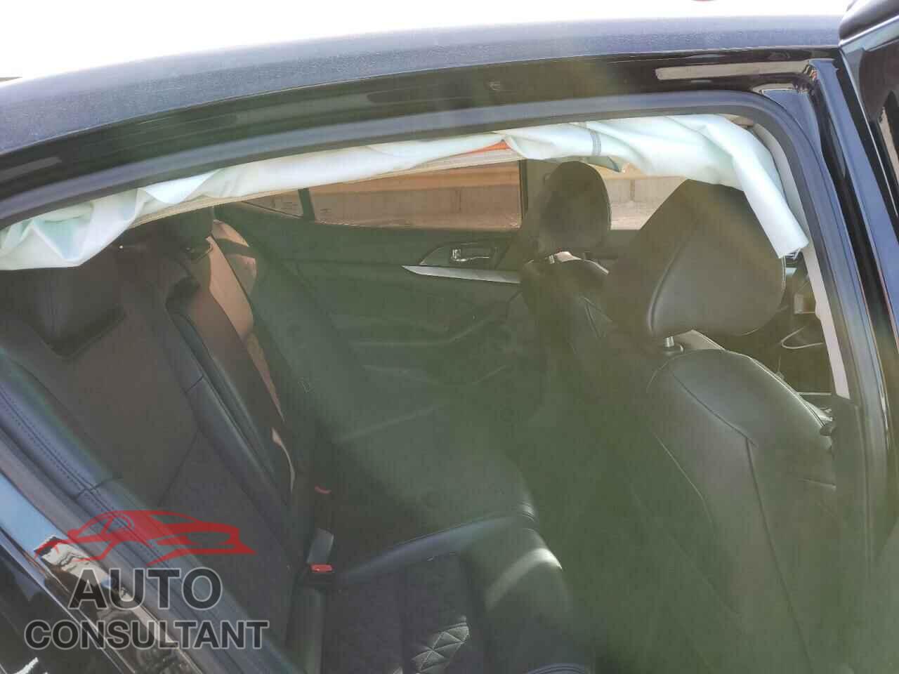 NISSAN MAXIMA 2017 - 1N4AA6AP5HC436276