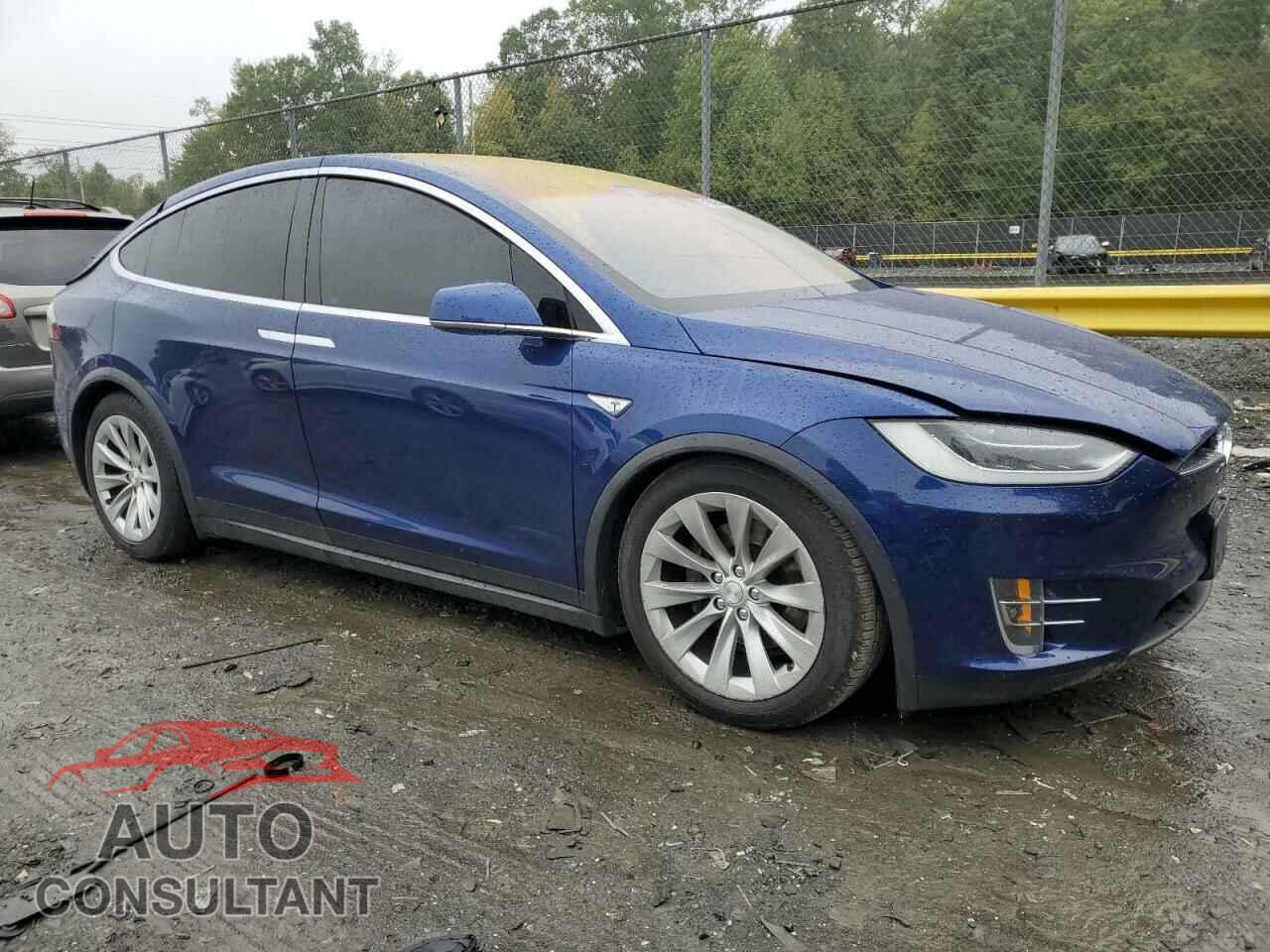 TESLA MODEL X 2016 - 5YJXCAE28GF005187