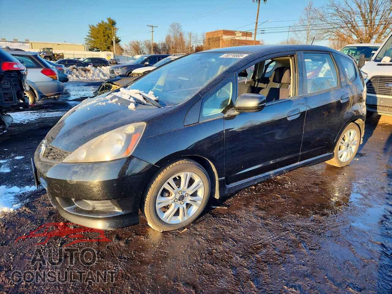 HONDA FIT 2012 - JHMGE8H52CC025921