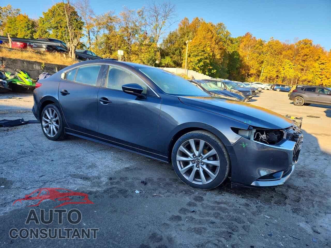 MAZDA 3 2019 - JM1BPACL5K1108031