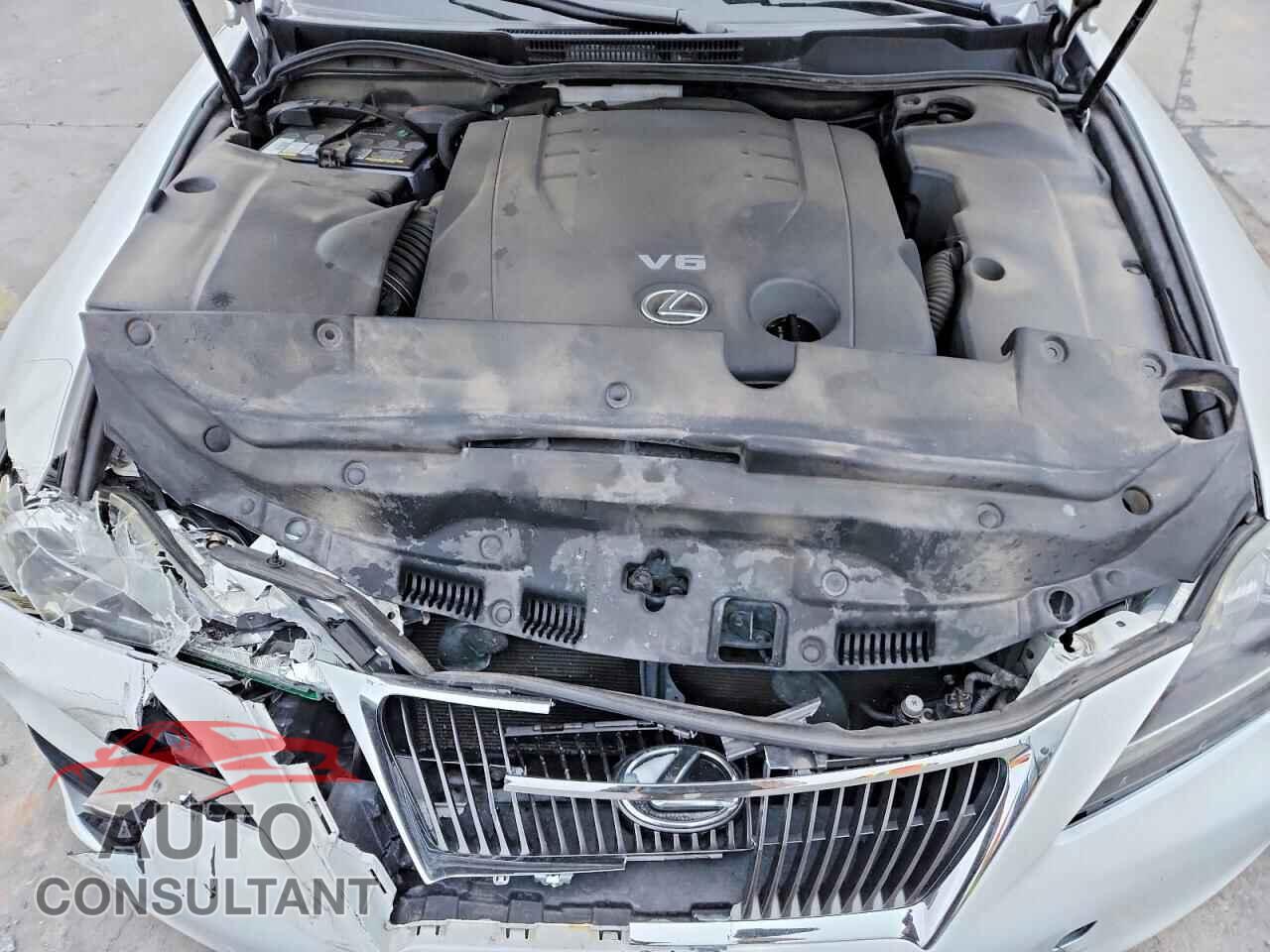 LEXUS IS 2012 - JTHCF5C26C5054883