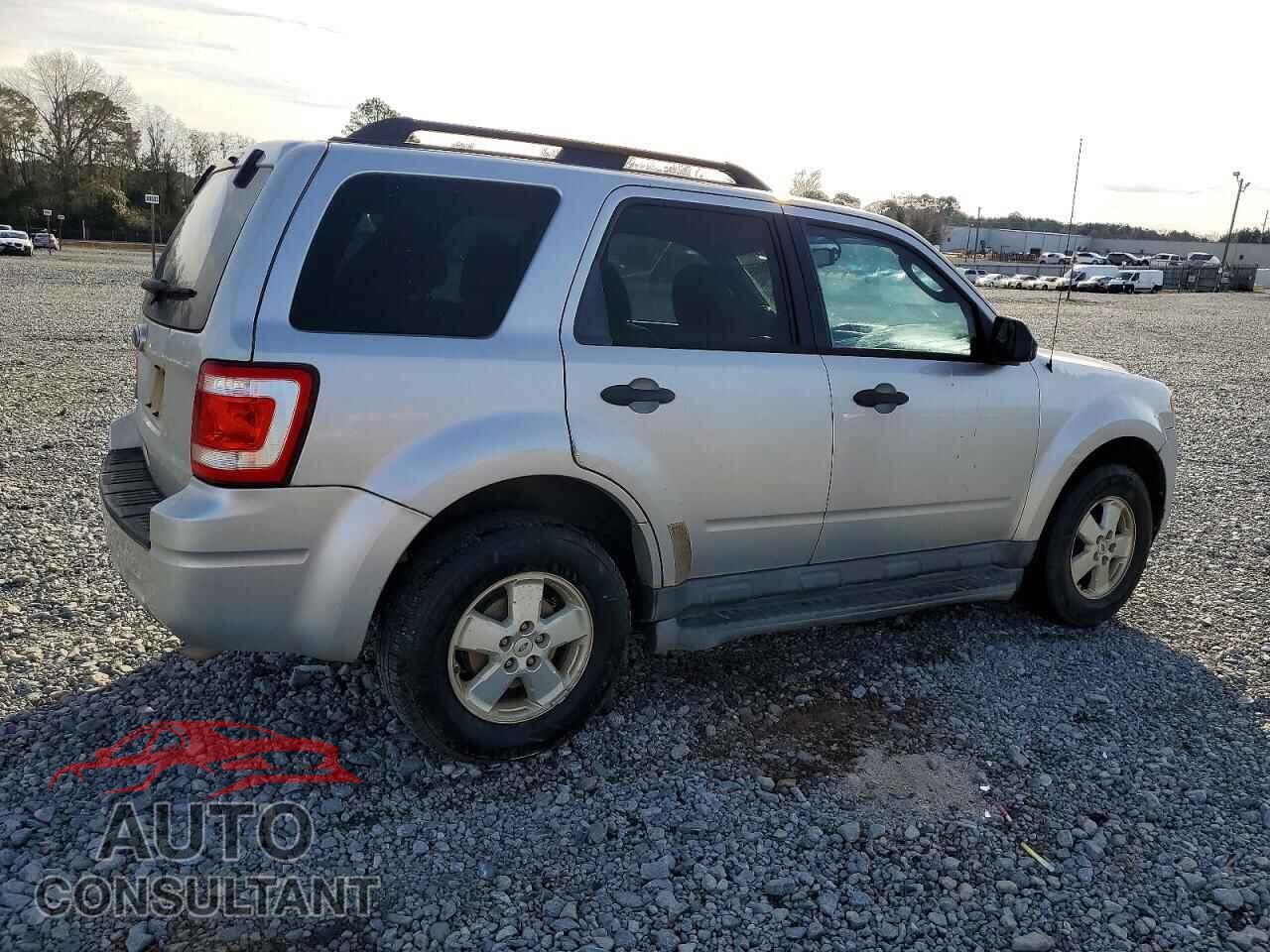 FORD ESCAPE 2010 - 1FMCU0D71AKD37495