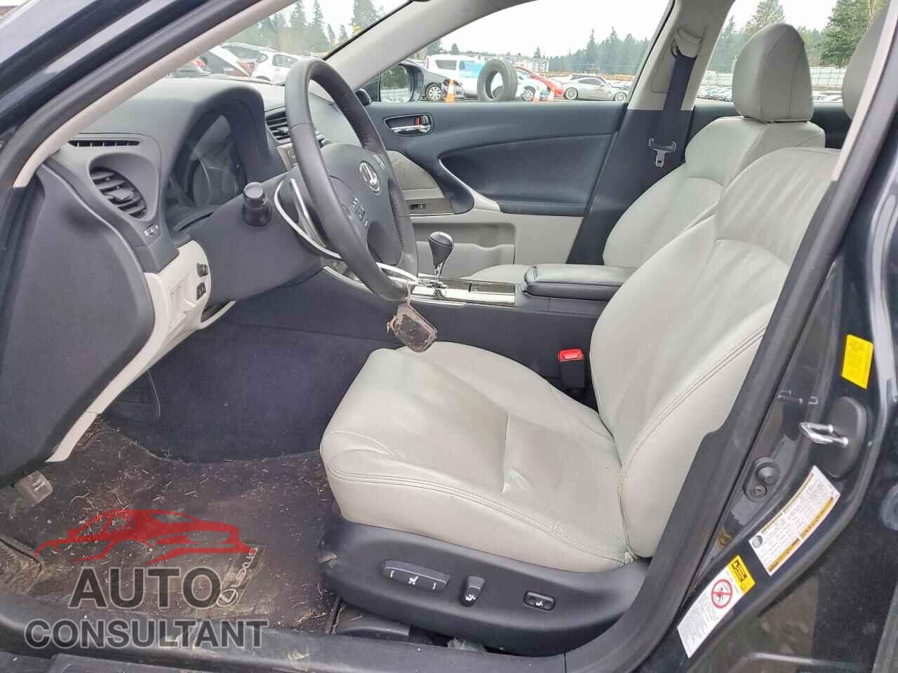 LEXUS IS 2010 - JTHBE5C29A5024739