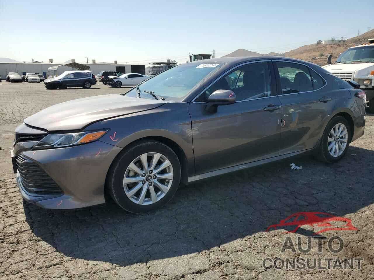 TOYOTA CAMRY 2019 - 4T1B11HK4KU810188