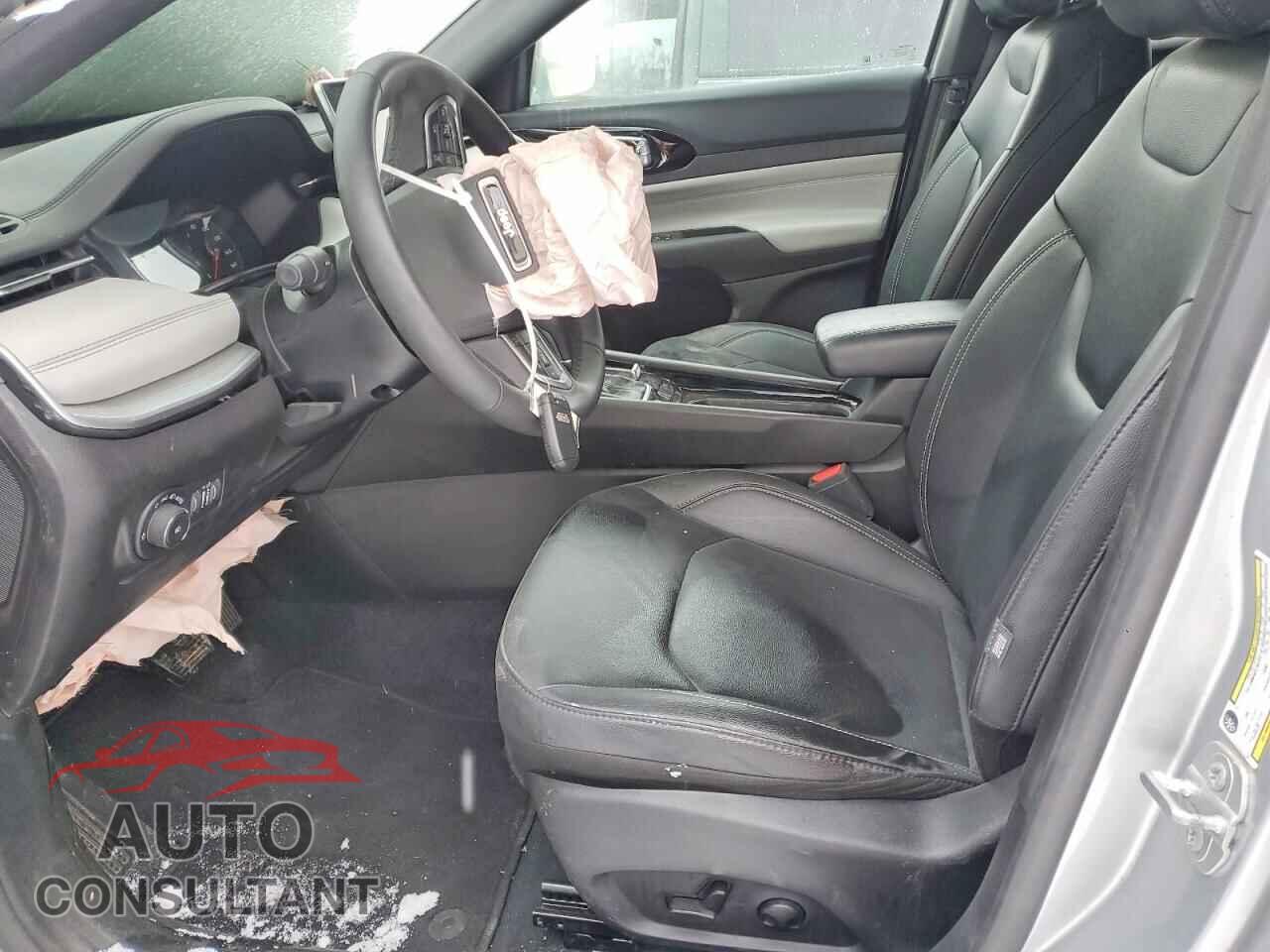 JEEP COMPASS 2025 - 3C4NJDCN7ST565014