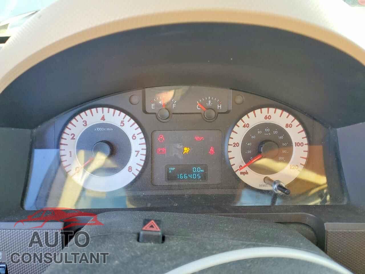 MAZDA TRIBUTE 2009 - 4F2CZ02799KM00749