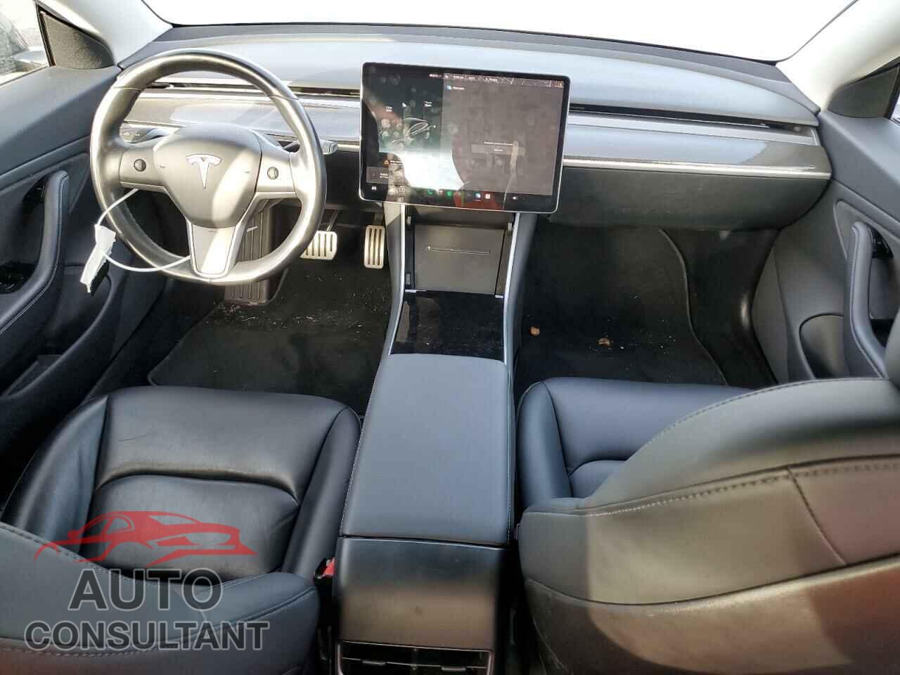 TESLA MODEL 3 2018 - 5YJ3E1EBXJF107770