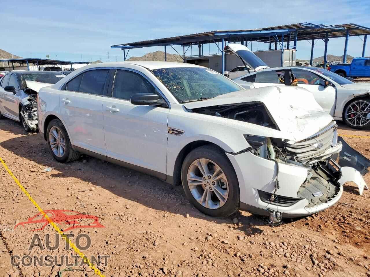 FORD TAURUS 2017 - 1FAHP2D82HG112950