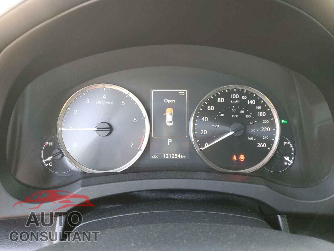 LEXUS IS 2017 - JTHCM1D26H5019247