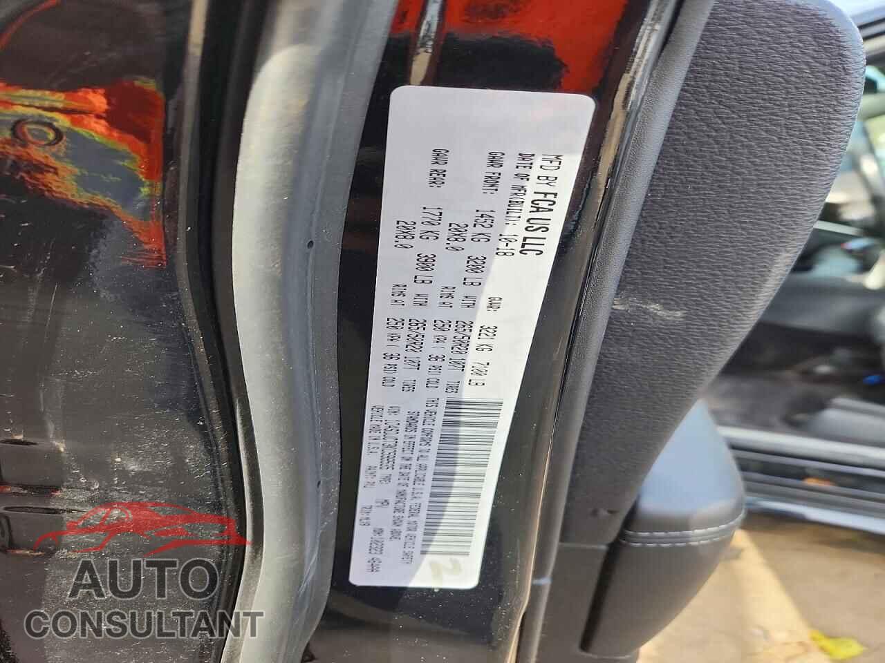 DODGE DURANGO 2019 - 1C4SDJCT3KC599535