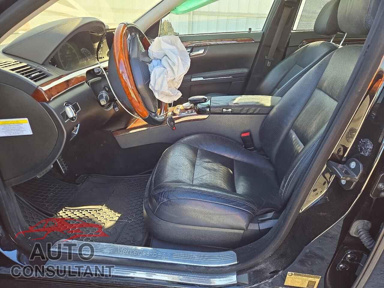 MERCEDES-BENZ S-CLASS 2012 - WDDNG7DB0CA420366