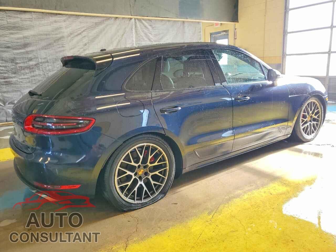 PORSCHE MACAN 2018 - WP1AF2A52JLB71307