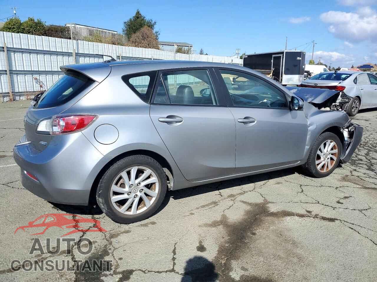MAZDA 3 2012 - JM1BL1L84C1578155
