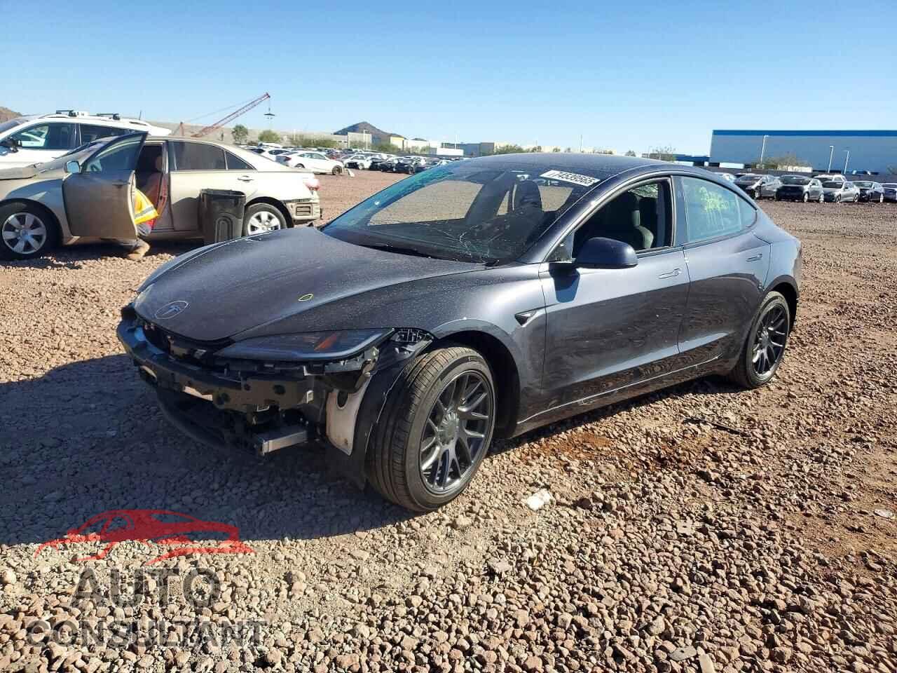TESLA MODEL 3 2024 - 5YJ3E1EA8RF867036