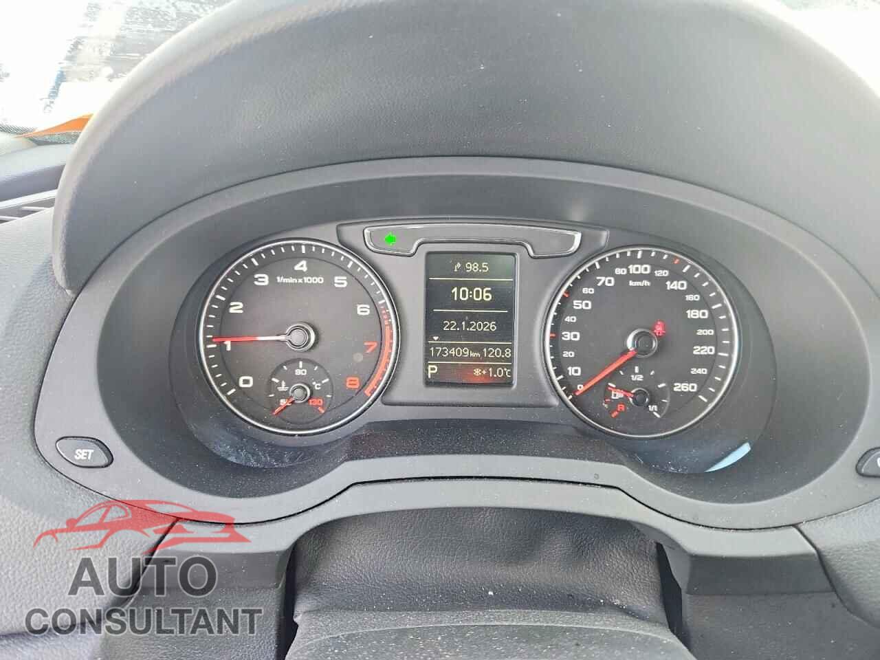 AUDI Q3 2017 - WA1ECCFS8HR006153