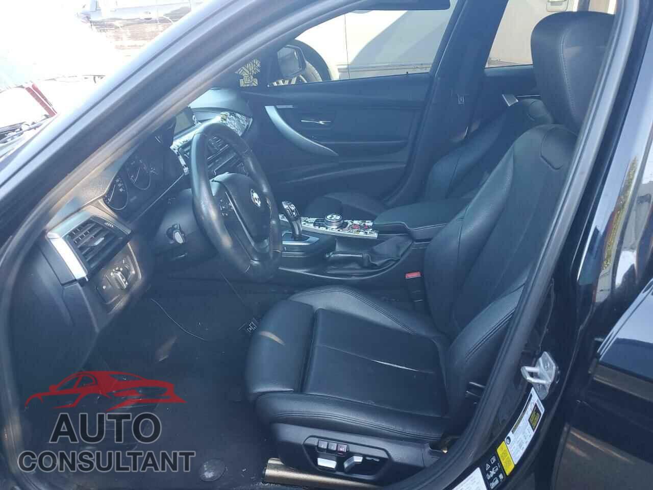 BMW 3 SERIES 2018 - WBA8D9C57JA614703