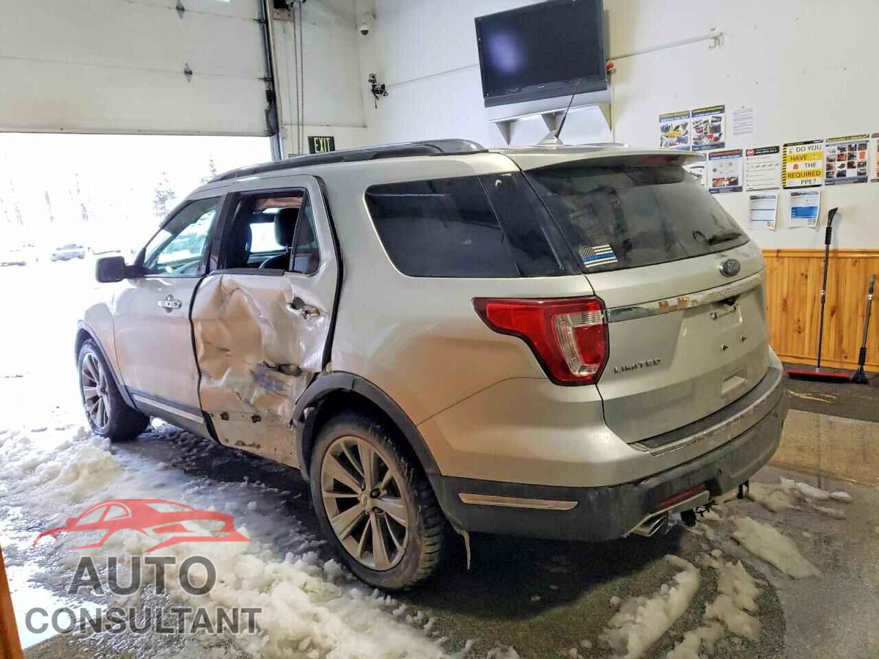 FORD EXPLORER 2018 - 1FM5K8F85JGB32915