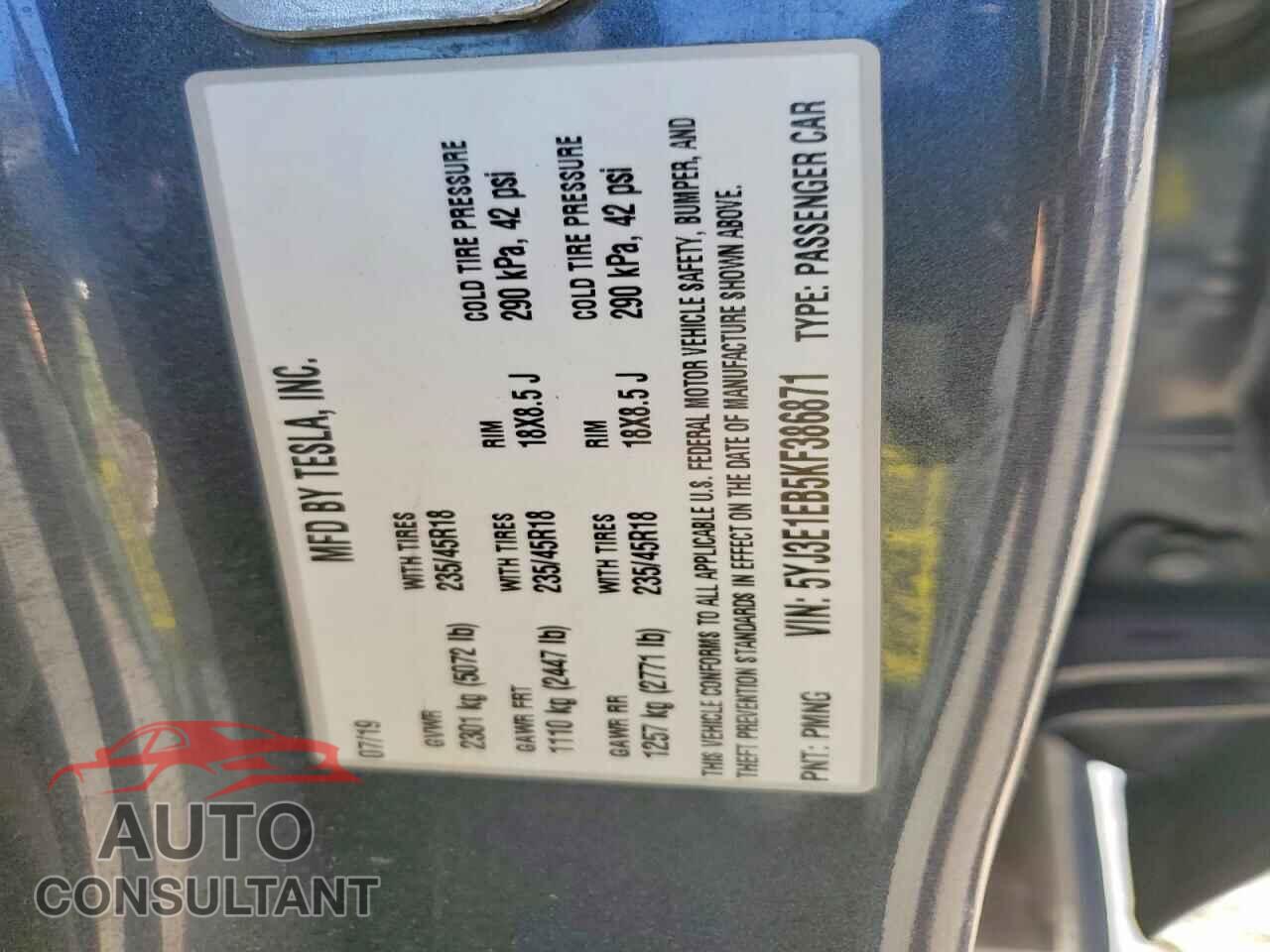 TESLA MODEL 3 2019 - 5YJ3E1EB5KF386871